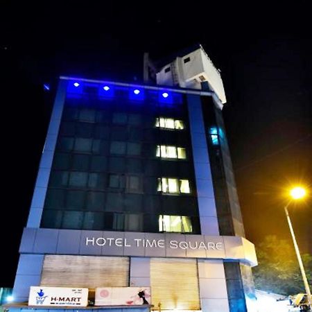 Hotel Fabexpress Time Square Thane Esterno foto