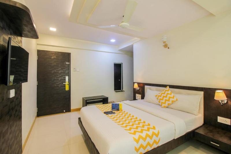 Hotel Fabexpress Time Square Thane Esterno foto