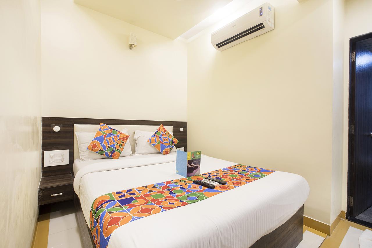 Hotel Fabexpress Time Square Thane Esterno foto