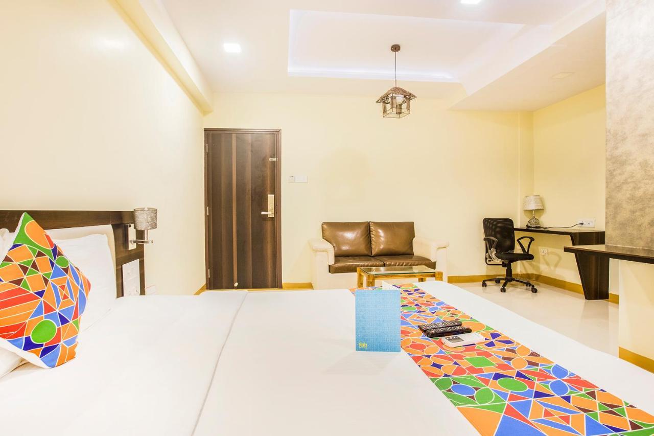 Hotel Fabexpress Time Square Thane Esterno foto