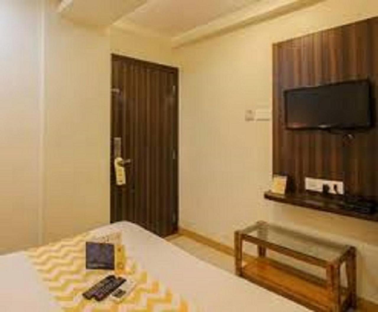 Hotel Fabexpress Time Square Thane Esterno foto