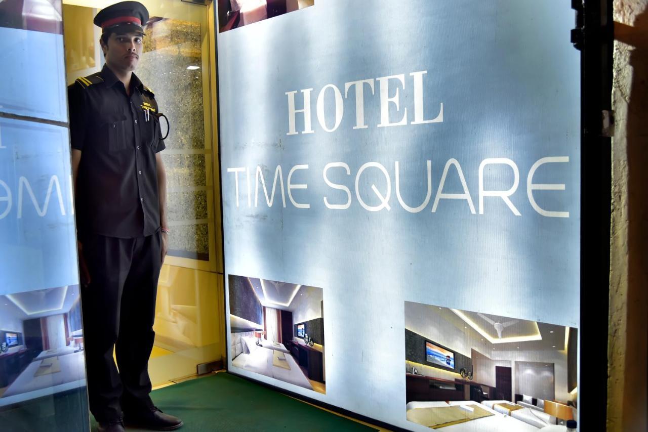 Hotel Fabexpress Time Square Thane Esterno foto