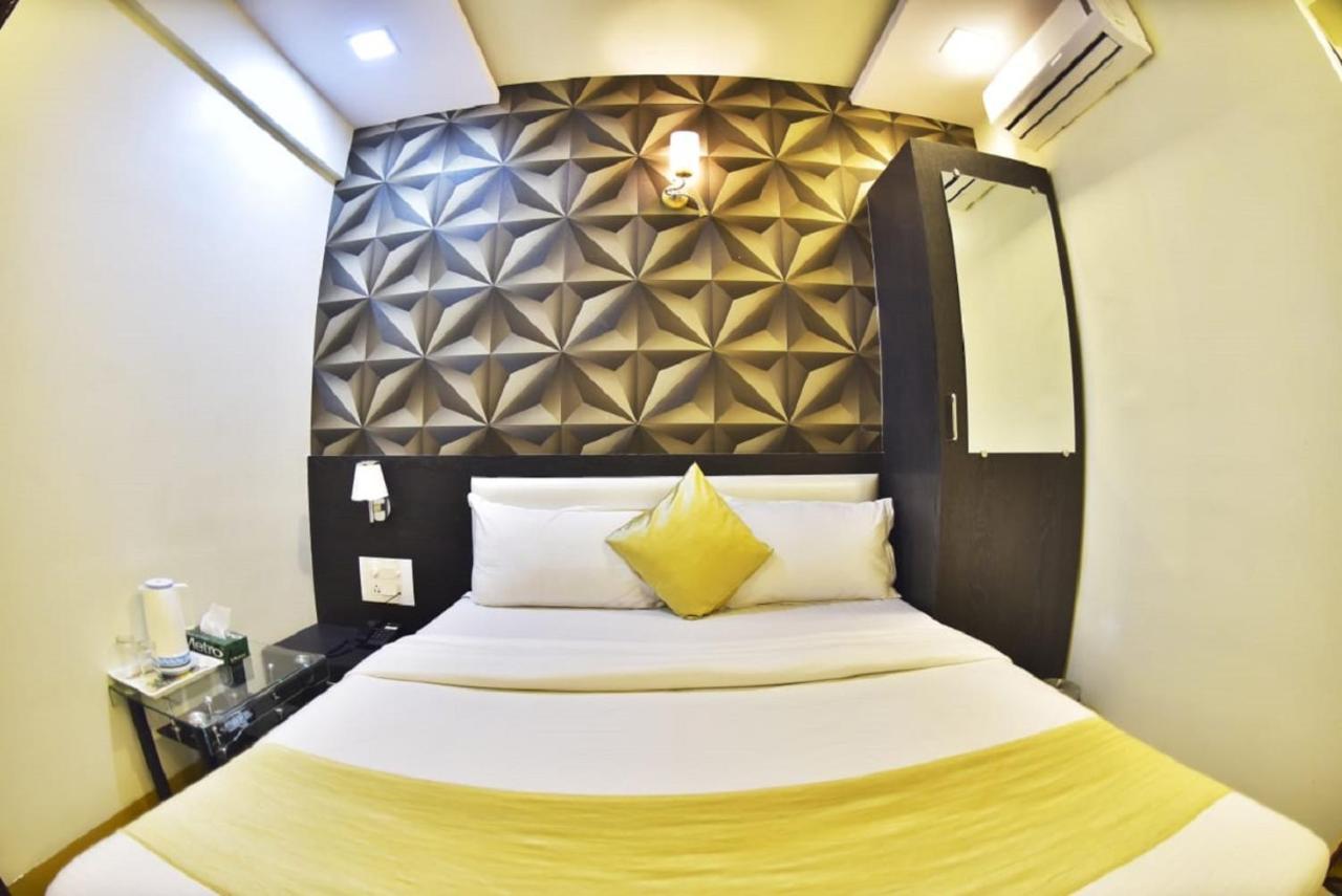 Hotel Fabexpress Time Square Thane Esterno foto