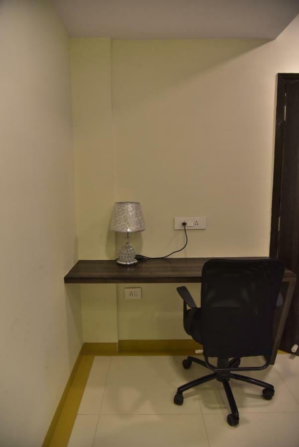 Hotel Fabexpress Time Square Thane Esterno foto