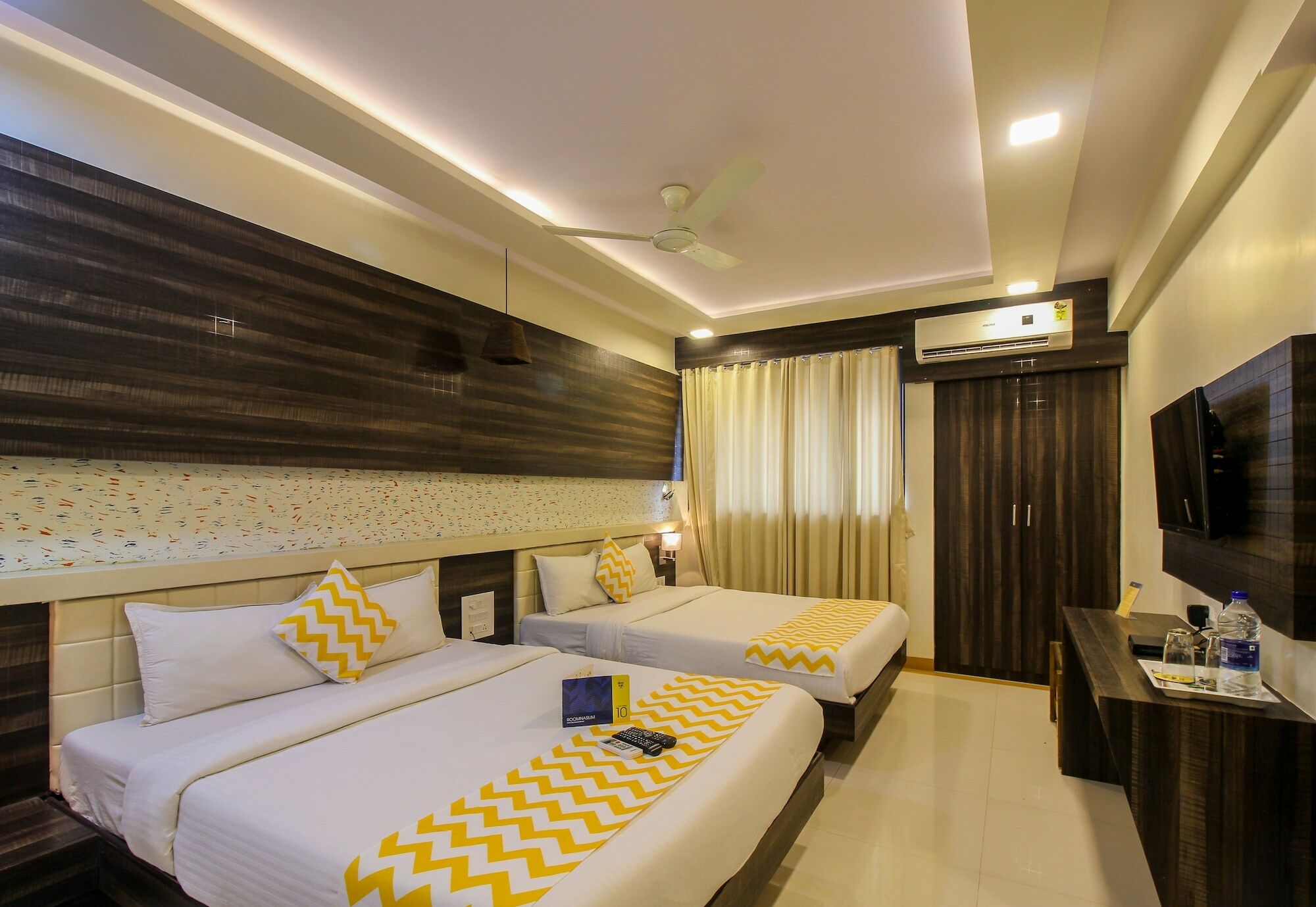 Hotel Fabexpress Time Square Thane Esterno foto