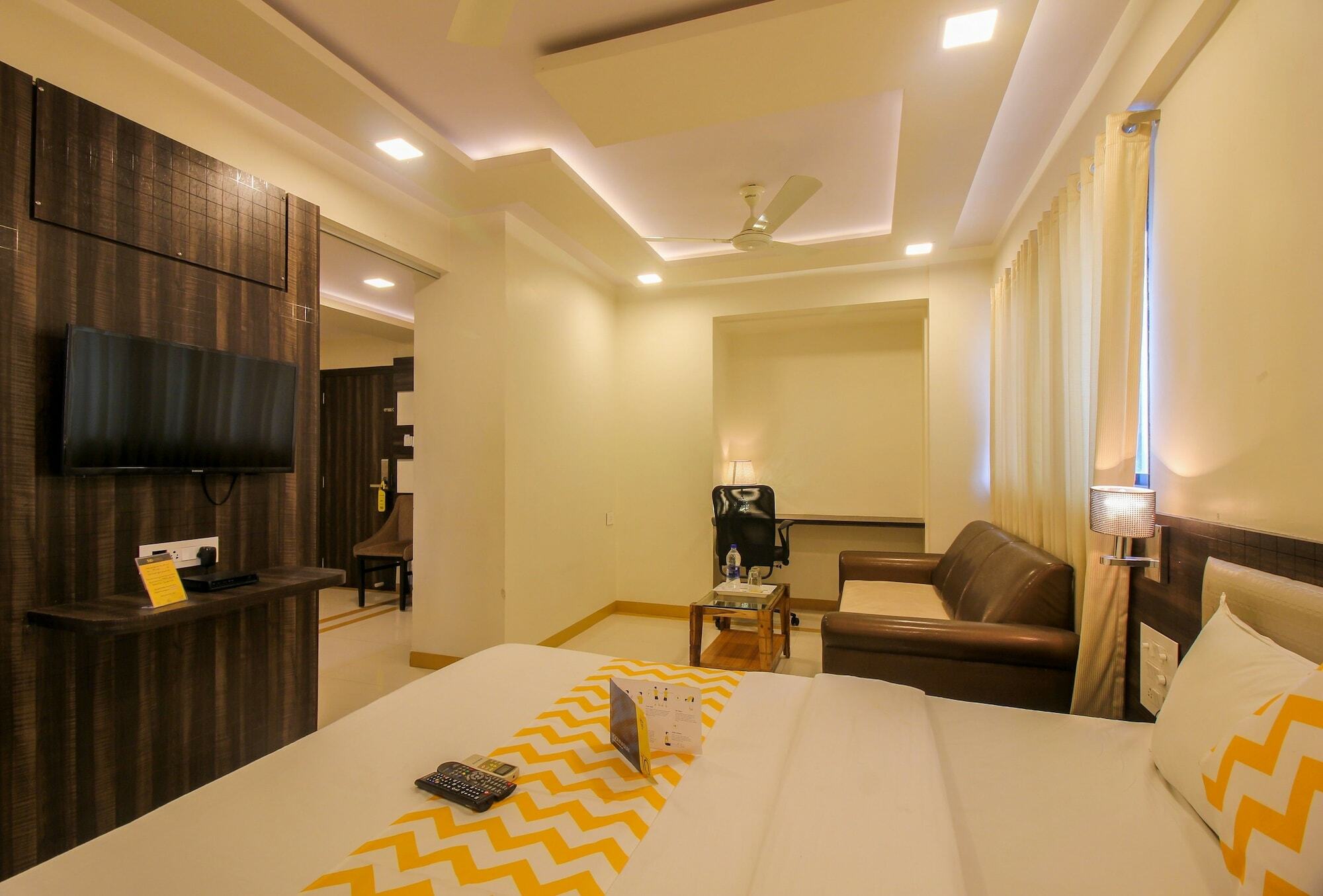 Hotel Fabexpress Time Square Thane Esterno foto